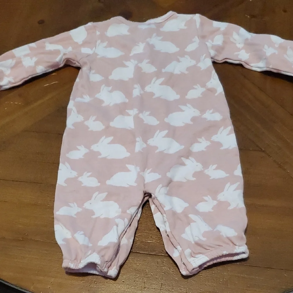 🐻 Carter's Blush Bunny Print